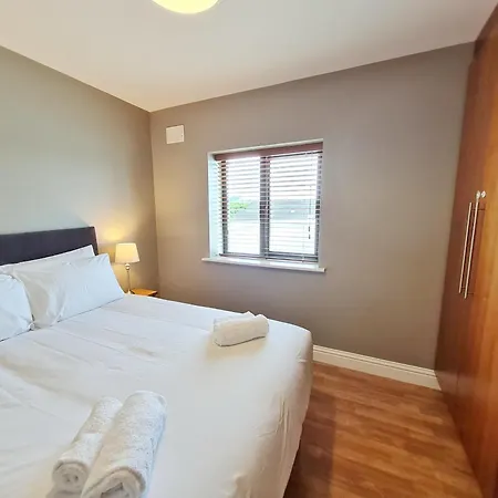 Suburban Penthouse -no 1 Galway